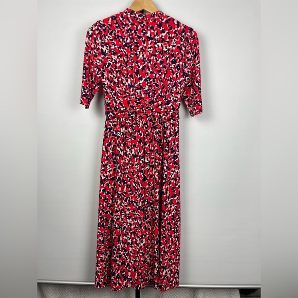 Vince Camuto Red Dot Printed Midi V-Neck 3/4 Sleeve Dress - Picture 6 of 7